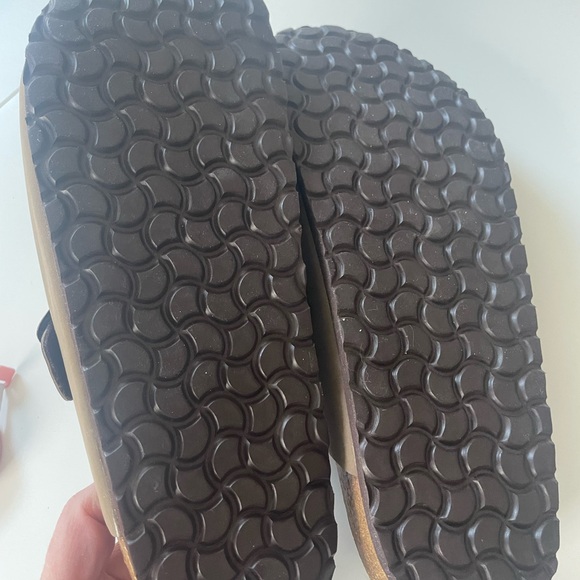 Brown Clogs - Picture 2 of 8